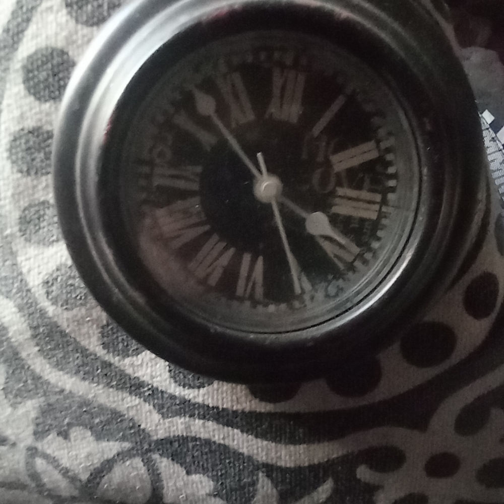 Small rustic clock - Picture 3 of 3